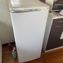 三菱ノンフロン冷凍庫122L