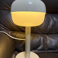 IKEAブロースヴェルク テーブルランプ, ベージュの画像