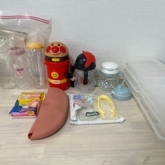 本文読んで下さい‼️哺乳瓶　マグ　リッチェル　エプロンなど