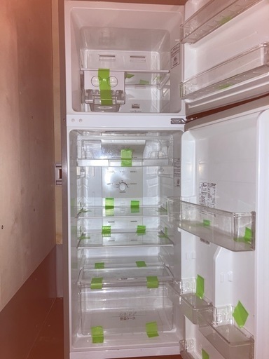 【再値下げしました】2ドア冷凍冷蔵庫　227L 2019年製　ハイセンス