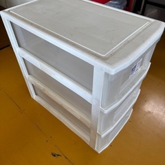【伊那市引き取り限定】衣装ケースの画像