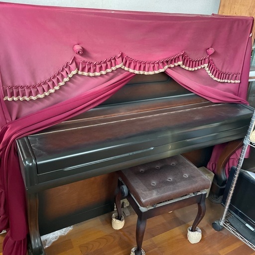 シュバイツァスタイン　アップライトピアノ