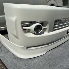 ハイエース　1型  バンパー　スポイラー　グリルの画像