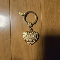 COACH　ハートキーホルダー