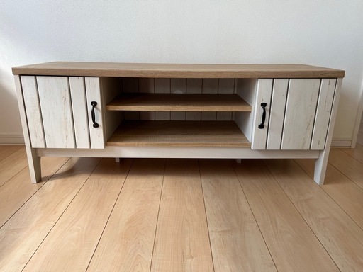 アンティークテレビ台欲しい方いらっしゃいませんか？