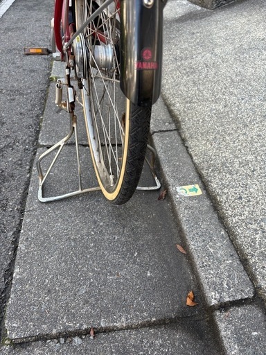電動アシスト自転車　ヤマハ　PAS バッテリー2個充電器付
