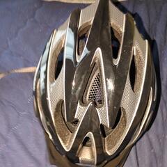 頭を守るのに！おとな用自転車用ヘルメット！の画像