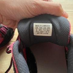 サロモン　ハイキングシューズの画像