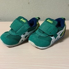asics キッズ靴