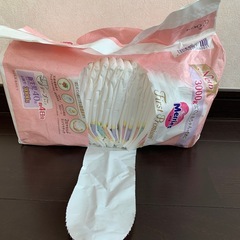 メリーズ オムツ 新生児の画像