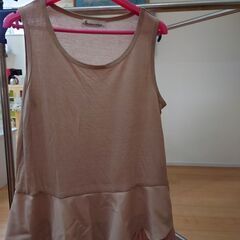 値下げ【新品未使用】　くすみピンクのプルオーバーの画像