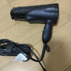ドライヤーの画像