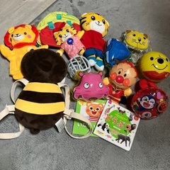 ０歳から１歳ごろ　ヘッドガード　リュック　 おもちゃまとめ