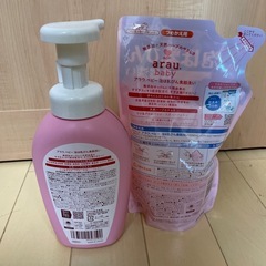 アラウーベビー　泡ほ乳びん食器洗いの画像