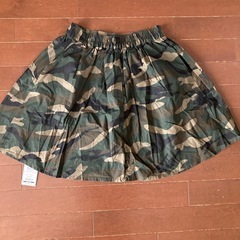  INGNI 迷彩ギャザーミニスカート　新品タグ付きの画像