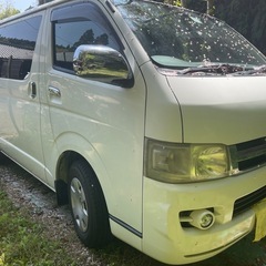 トヨタ　ハイエース　スーパーGLの画像