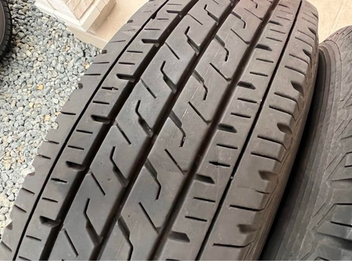 195/80R15 107/105ハイエースホイールセット ブリヂストン夏タイヤ③