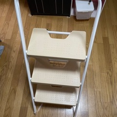 ラダー