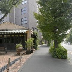 広尾で習う英会話、― 駐在員ファミリーの高級マンションで、プライ...
