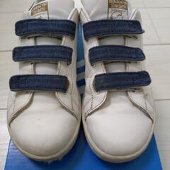 adidas スタンスミス 20cmの画像