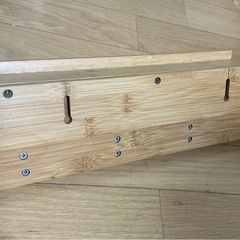 おしゃれ木製ハンガーラック（4連フック付き）壁掛け収納・玄関やリビングに！の画像