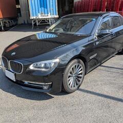 BMW 750i