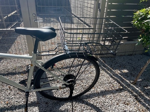 自転車　カゴ付き　スマホホルダー付き　オート