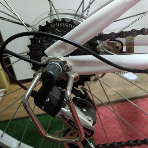 HEAD 自転車 6速 24インチ　直接引き渡し可能な方（札幌市西区希望） HEAD 自転車 6速 24インチ 直接引き渡し可能な方（札幌市西区