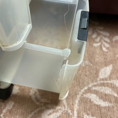 キャスター付き収納ケース（訳あり）の画像