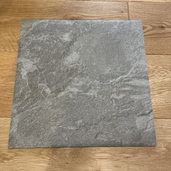 リクシル　玄関タイル　300×300 25枚