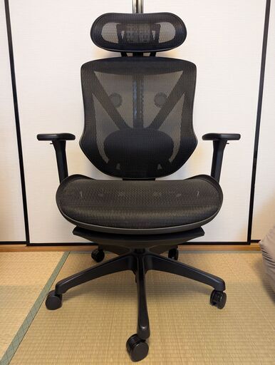 ニトリ　ー　オフィスチェア(フレア フットレスト付き BK)