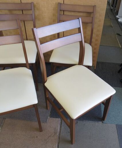 幅120cm 4人掛け ダイニングセット 120×75cm 高さ71cm イス4脚 座面高43㎝  札幌 北20条店