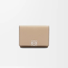 LOEWE アナグラムトライフォールドウォレット　サンド