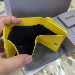 【正規店購入】バレンシアガのレザーミニ財布　イエローの画像