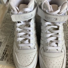アディダスシューズ26.5cmの画像