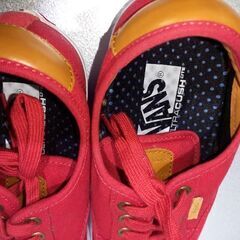 VANS ヴァンズ　赤　スニーカー 27cmの画像