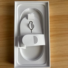 iPhone16空箱の画像