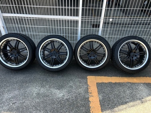 ⭐︎メルセデスベンツ⭐︎19incタイヤホイールうセット⭐︎タイヤほぼ新品⭐︎