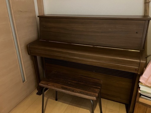 アップライトピアノ　YAMAHA サイレント機能付