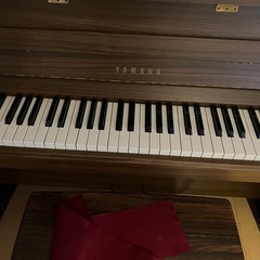 アップライトピアノ　YAMAHA サイレント機能付の画像