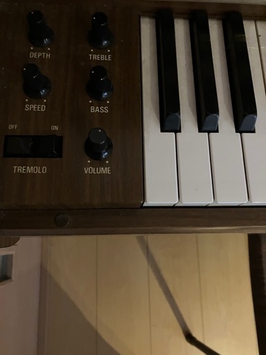 アップライトピアノ　YAMAHA サイレント機能付