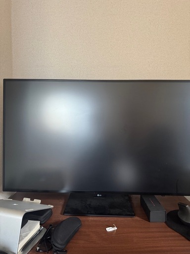 LG 43UN700-B 43インチ 4K モニター　ディスプレイ