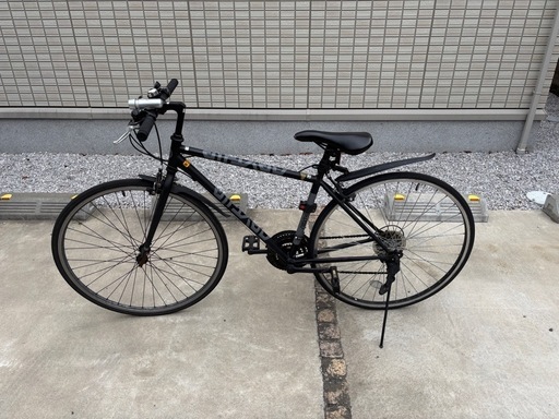 特典•新品鍵付き】クロスバイク 自転車 700C 27インチ相当 シマノ 21段