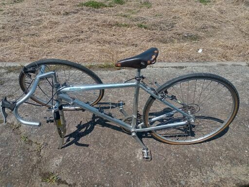 アラヤmuddyfox　700c