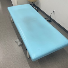 電動昇降ベッド無孔2セットの画像
