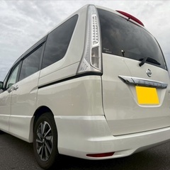 フリップダウンモニター付き☆8人乗り☆ガソリン代 節約☆S-HYBRID入りました‼️25年式☆月々1.2万円〜分割払い可❗️車検2年付き！大人気☆ニッサン セレナ☆Bluetooth対応ナビ☆走行中DVD見れます☆ETC☆便利なバックカメラ☆ドラレコ付きのフル装備☆両側電動スライドドア☆ウィンカーミラー☆フル装備☆車内広々三列シート‼️の画像