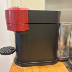 コーヒーメーカー ネスカフェ ヴァーチュオ ネクスト チェリーレッド Cの画像
