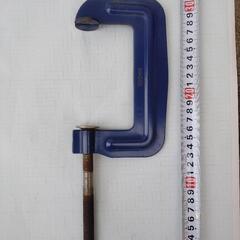 Ｃ型クランプ　シャコ万力　100㍉　接着押さえ　日曜大工　工作　建築　錆ありの画像