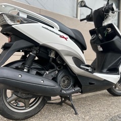 【ジモティーを見た！で2万円値引き】YAMAHA シグナスX SE44J ホワイト フルノーマル【配送•当日納車可能】の画像