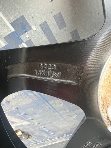 取引中155/65R14タイヤアルミセット (883) 茶屋町のタイヤ